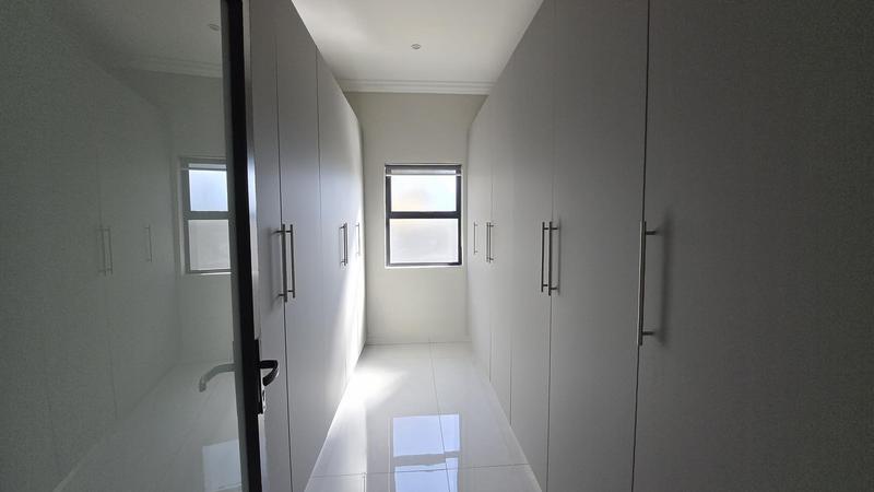 4 Bedroom Property for Sale in The Islands Estates North West